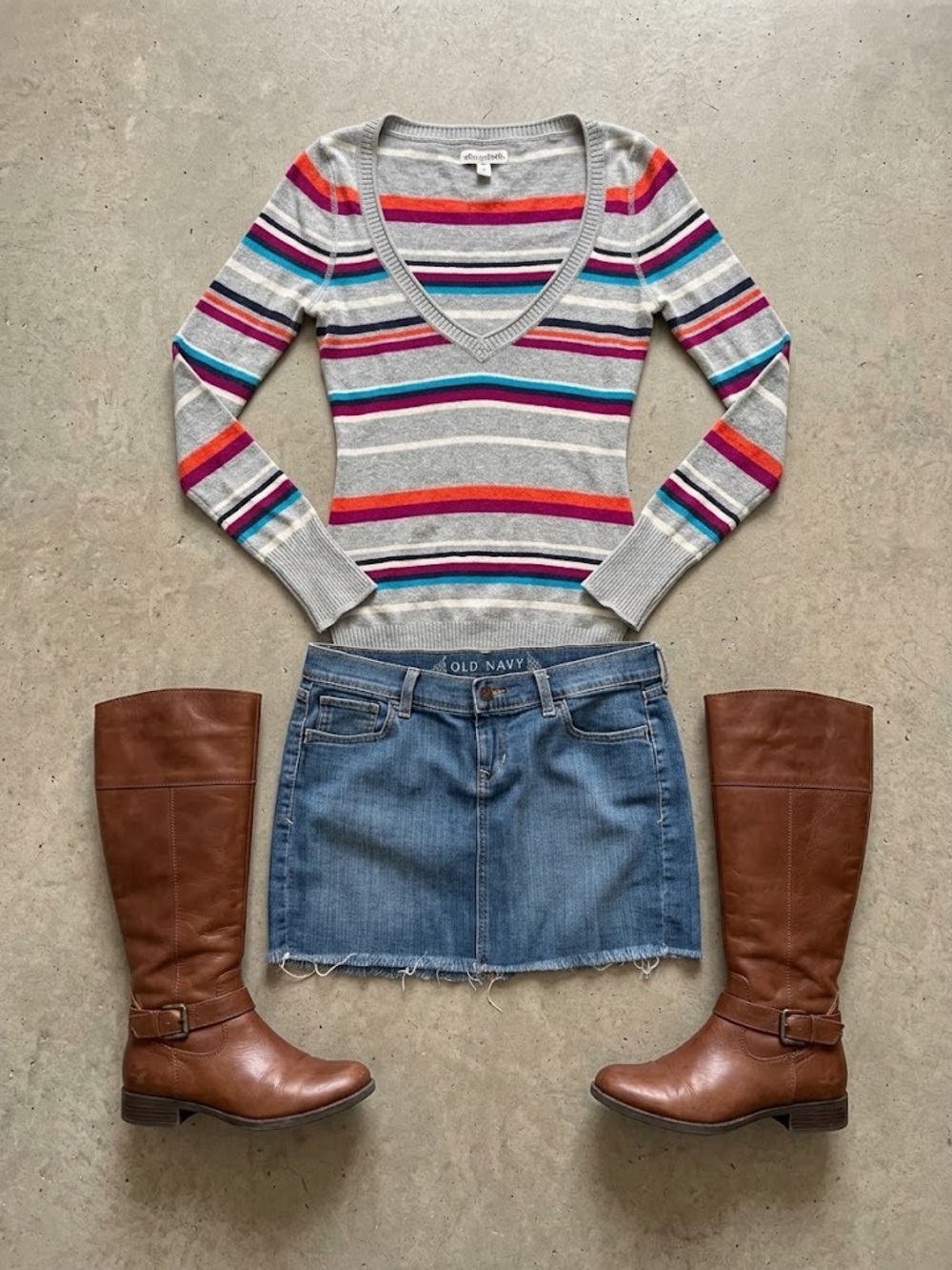 Vintage Y2K Aeropostale Striped Knit Deep V-Neck Sweater